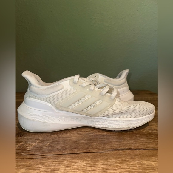 adidas ultrabounce women’s sneakers size 11‎ - Picture 2 of 7